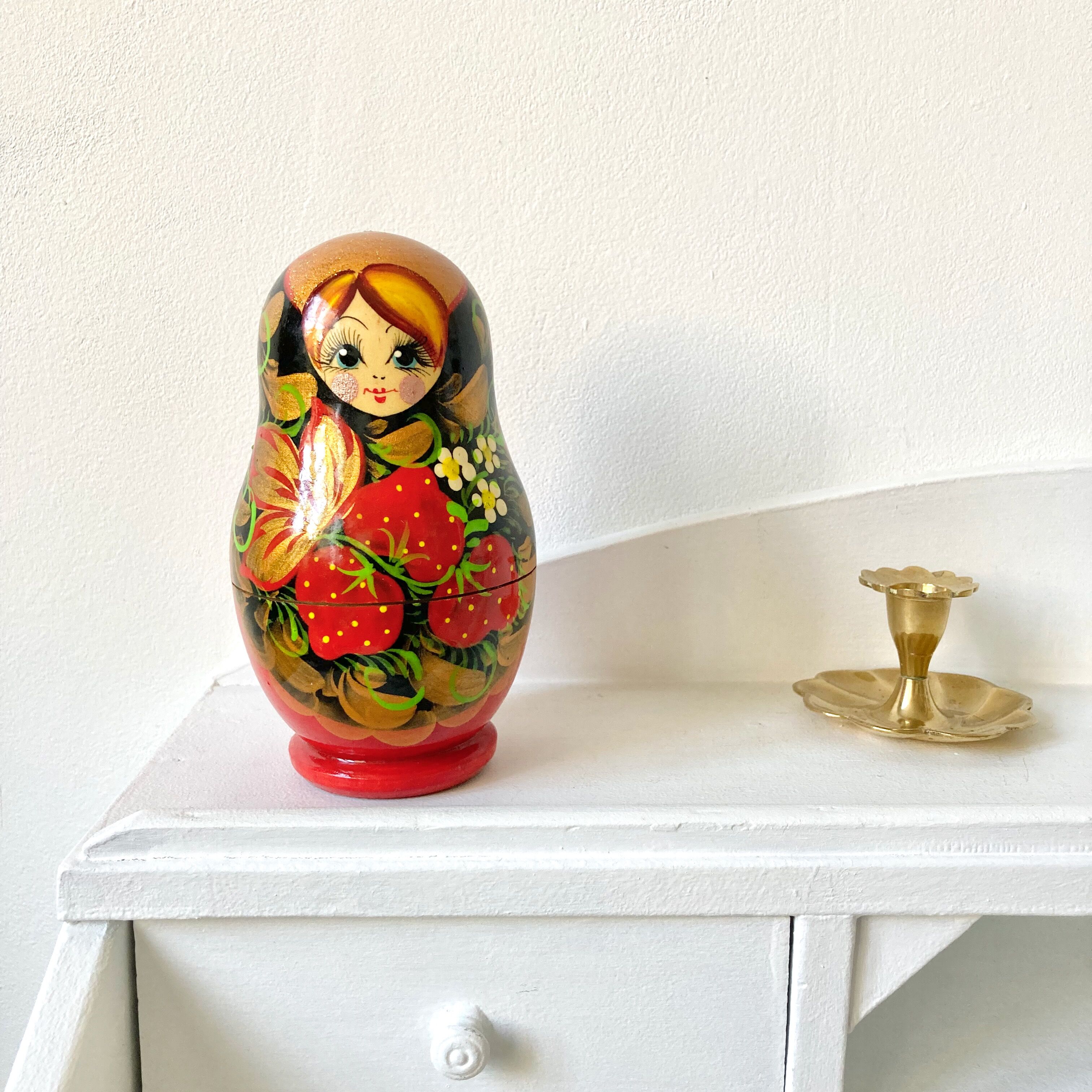 Russian nesting dolls matryoshka