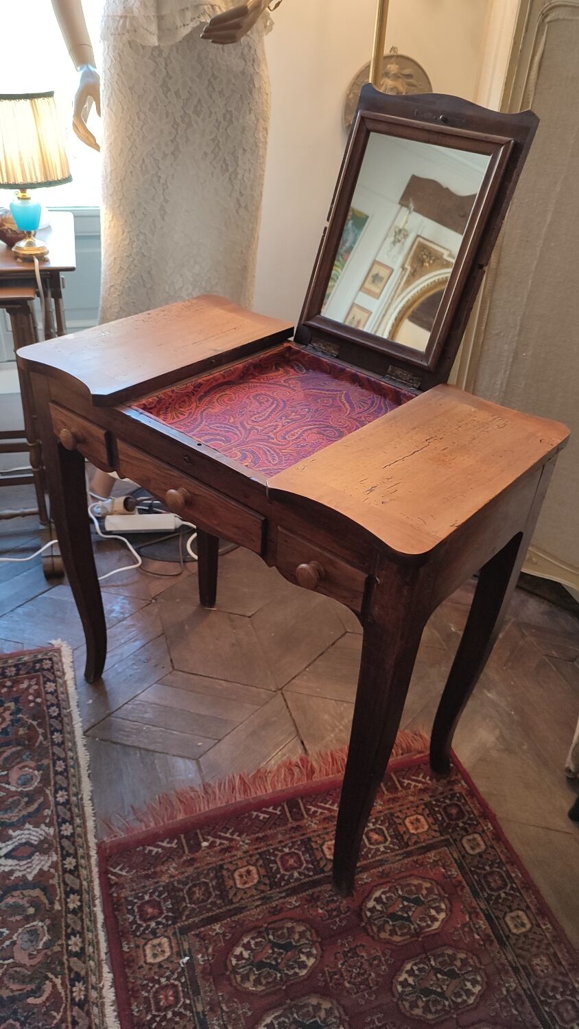 Coiffeuse a abattant style Louis XV