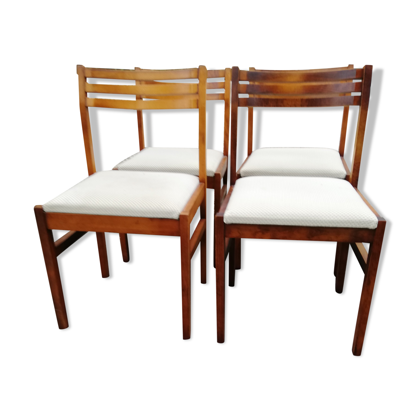 Lot of 4 chairs