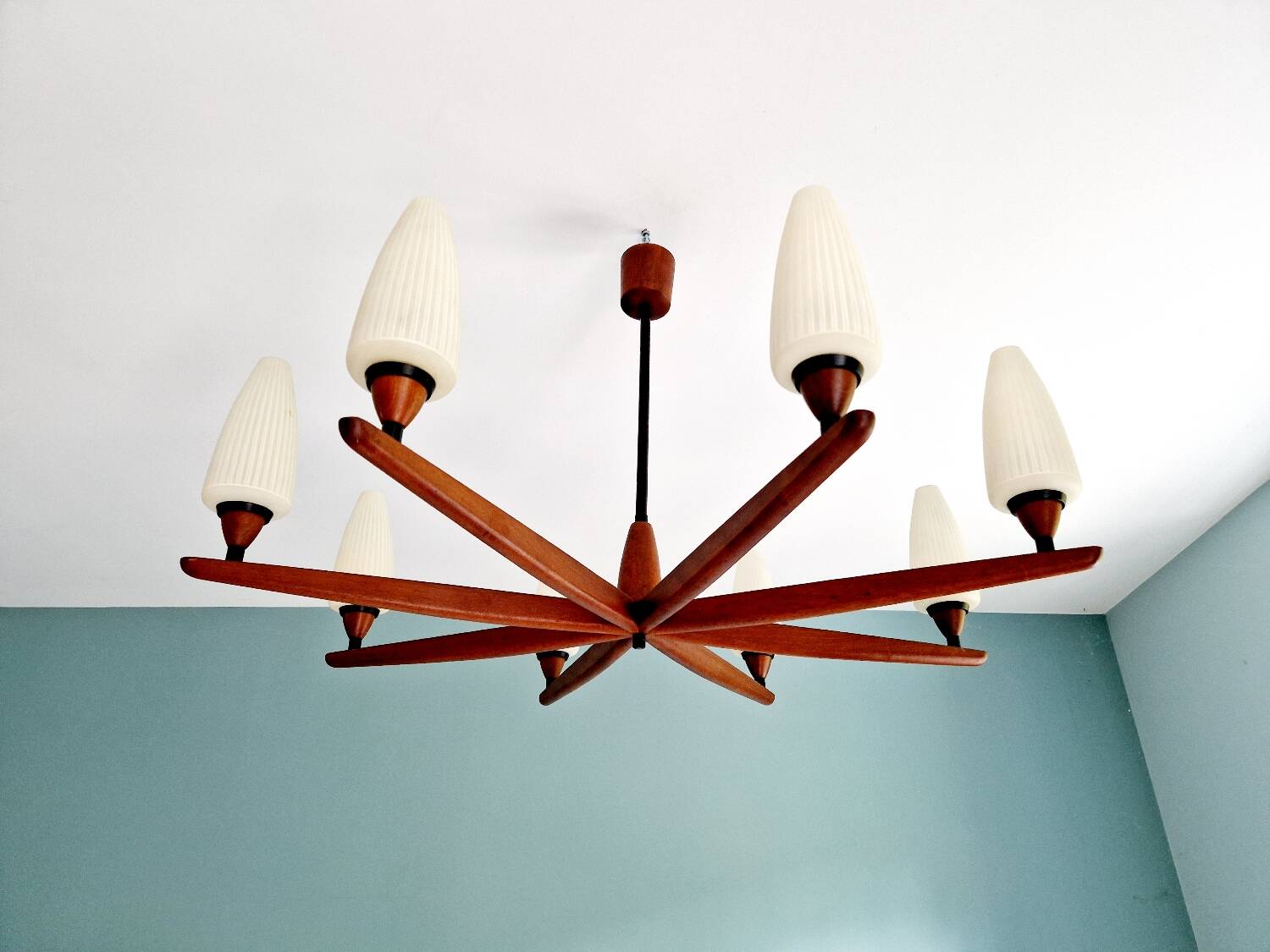 Large Scandinavian teak chandelier, Uno & Östen Kristiansson, 1960
