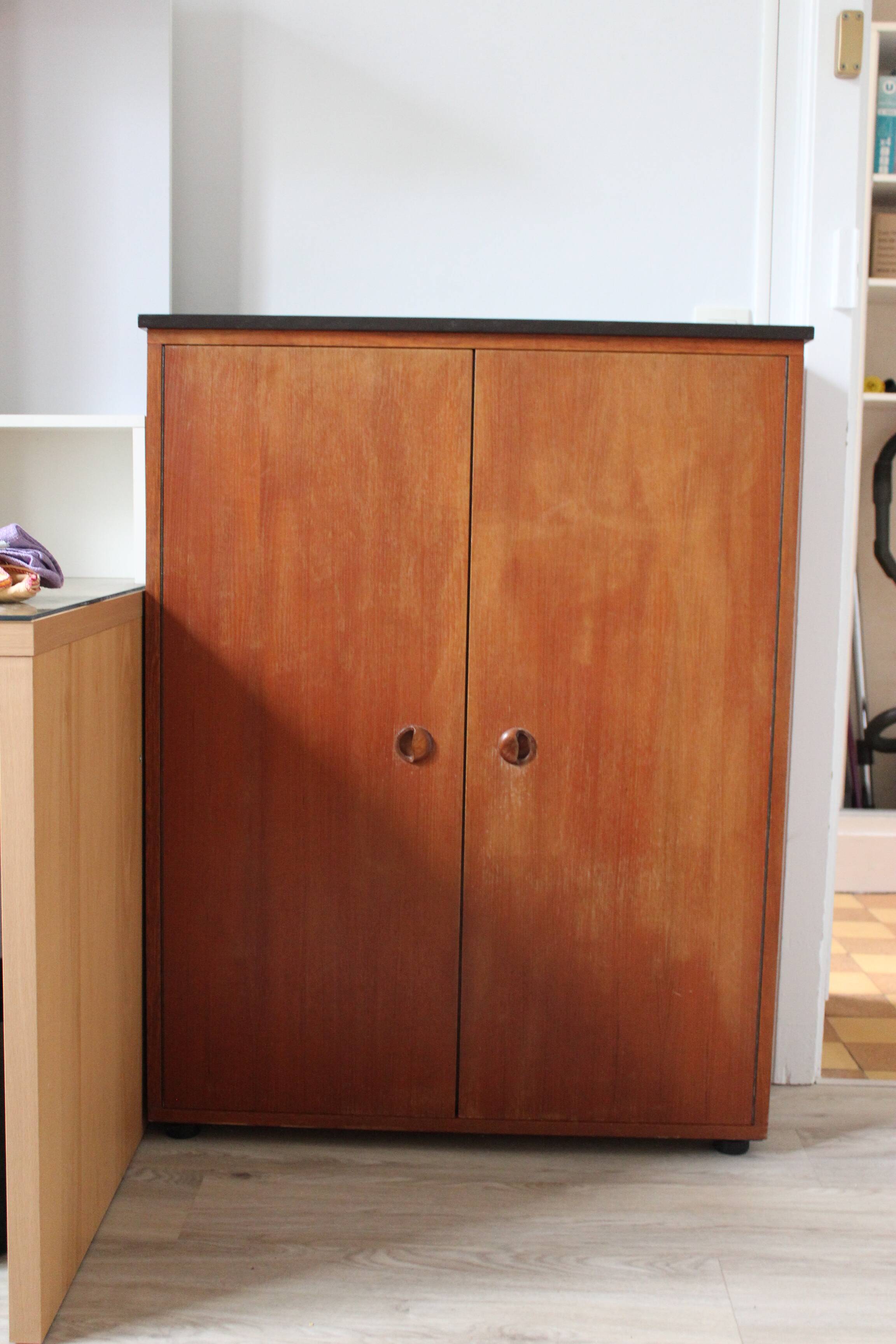Teak-plated vintage sideboard body - France furniture - 60s