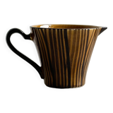 Pot à lait, saucière en céramique rayée.