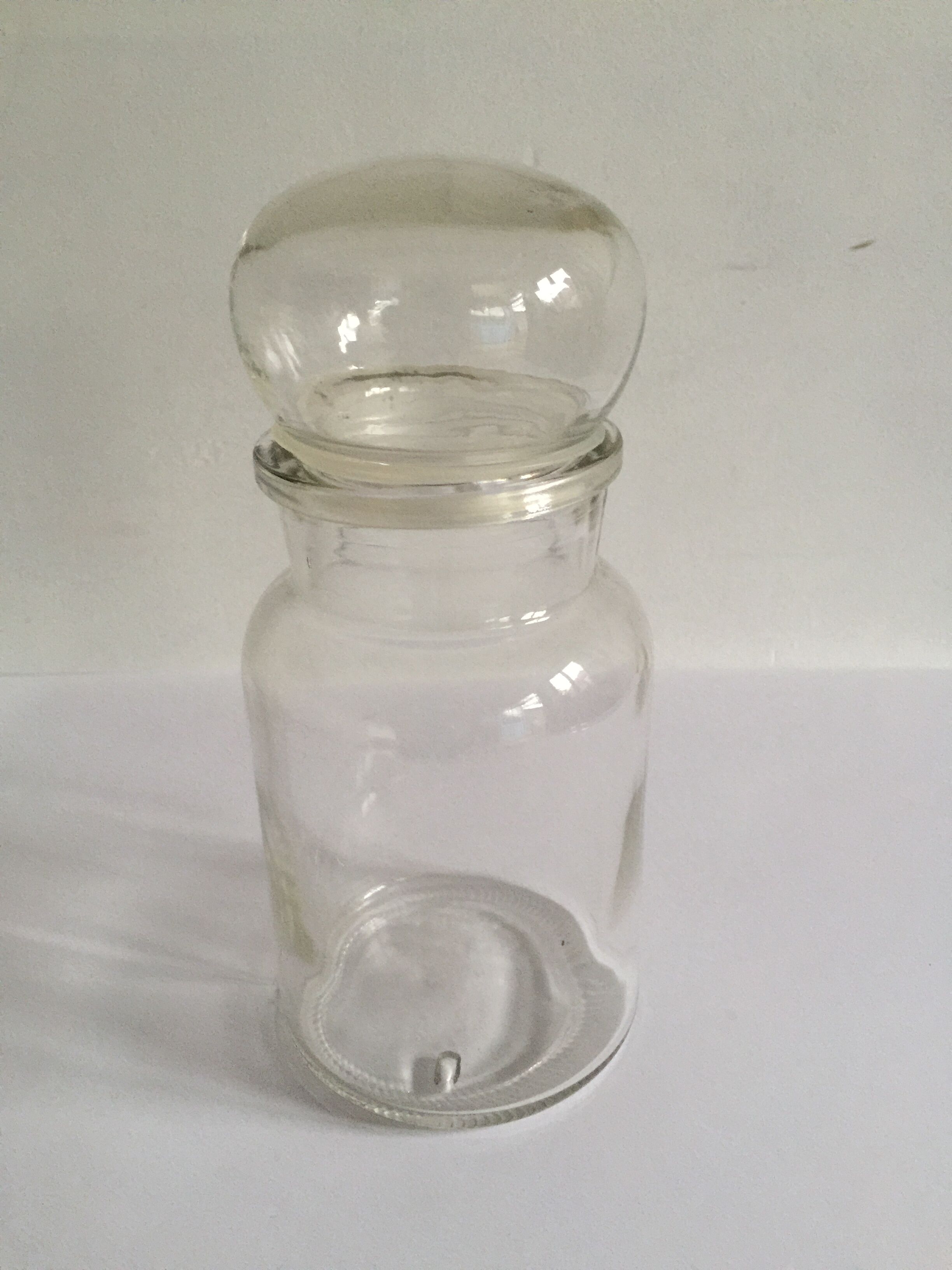 Transparent apothecary pots