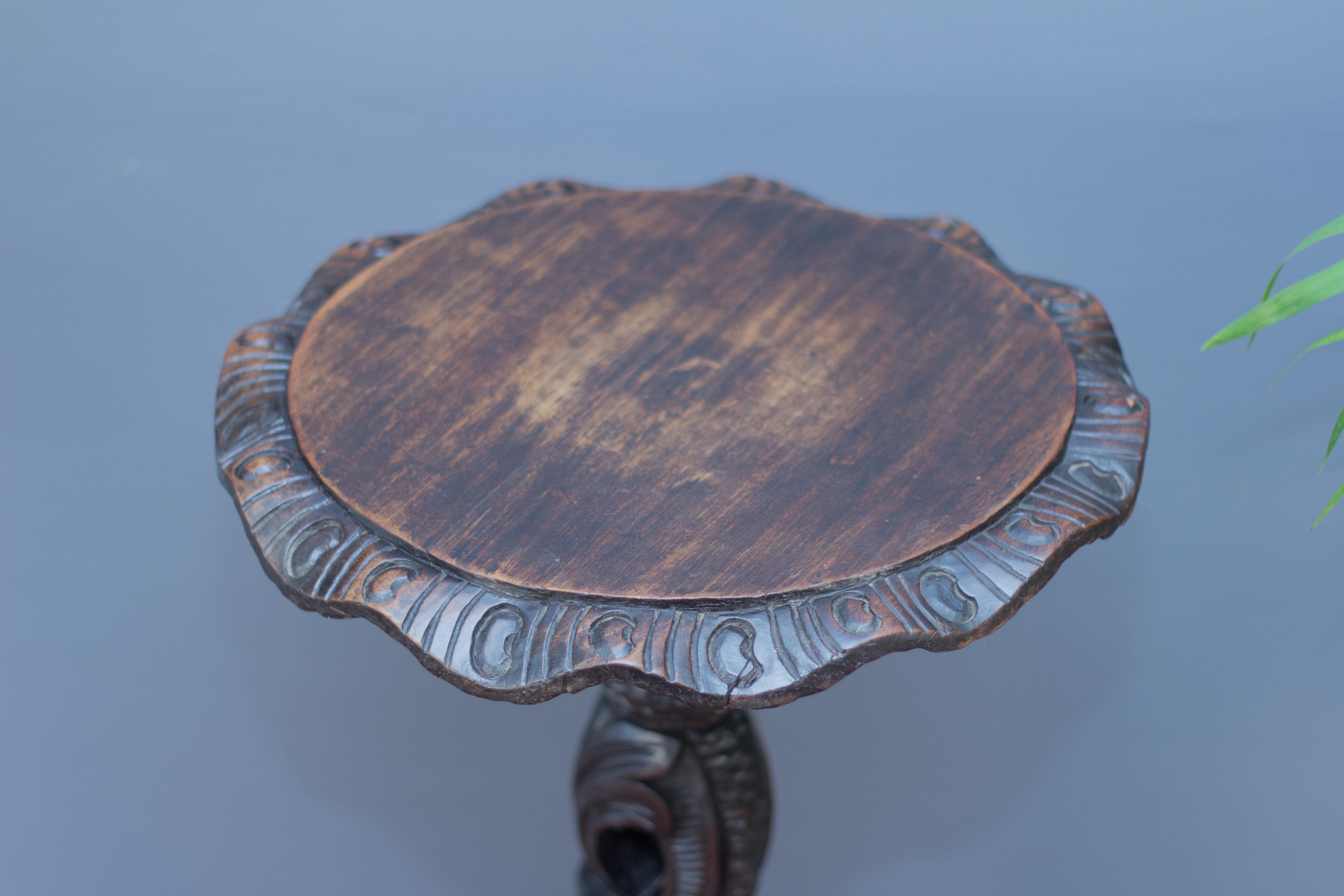 French carved pedestal table
