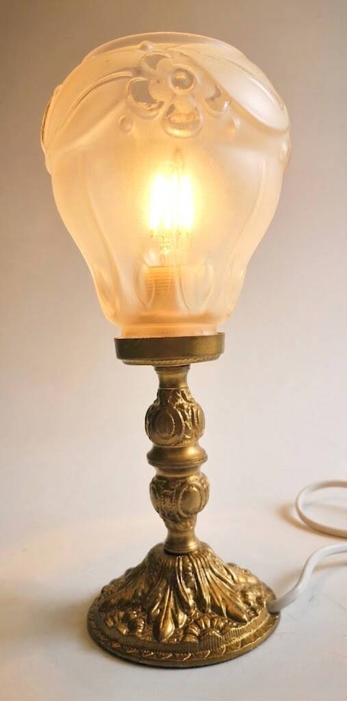 French Art Nouveau style lamp