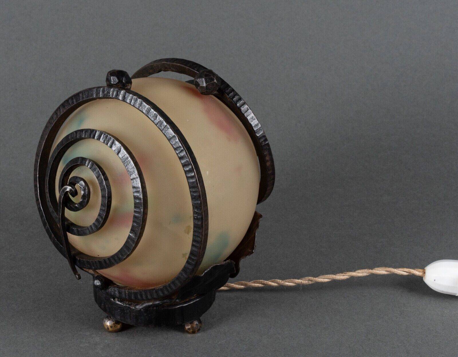 Art Deco night light lamp hammered ironwork 1930 Muller Frères