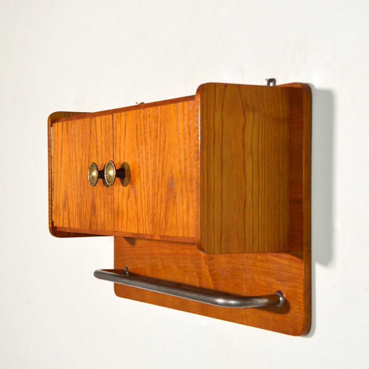 Wall shelf 2 doors 1950s