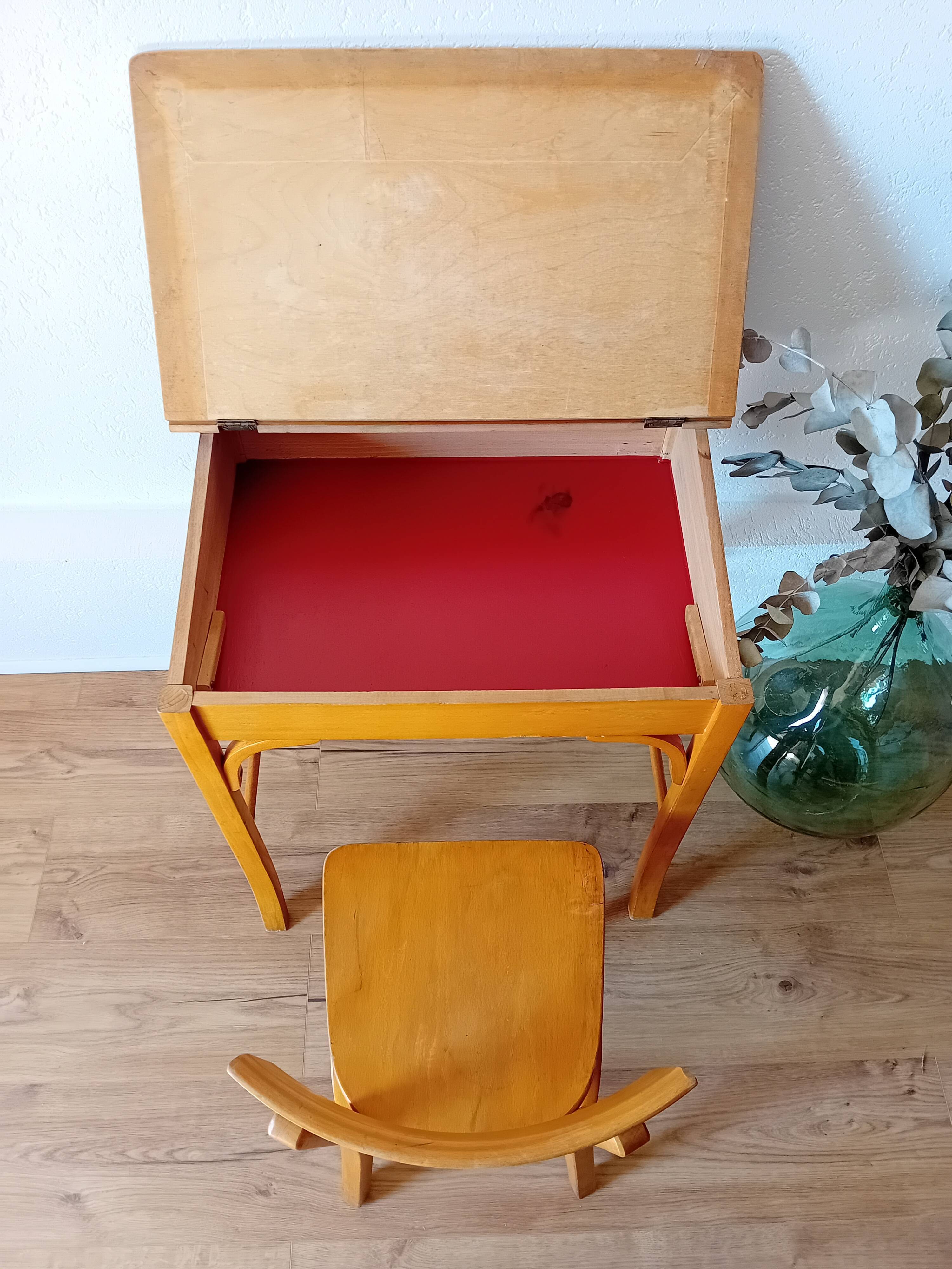 Baumann desk and chair set