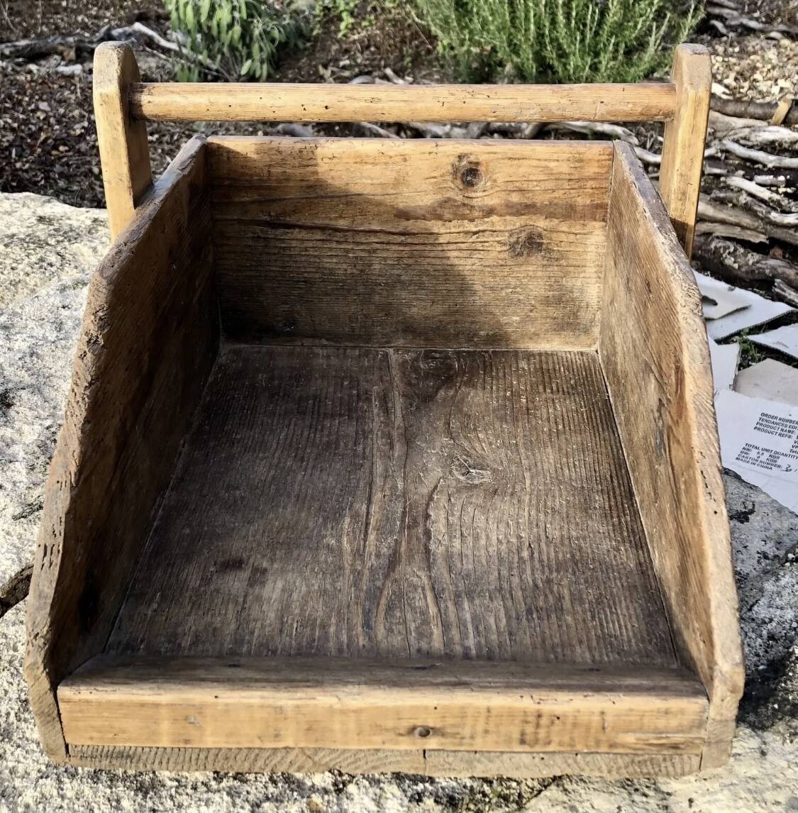 Old wooden basket market gardener florist Savoie chalet