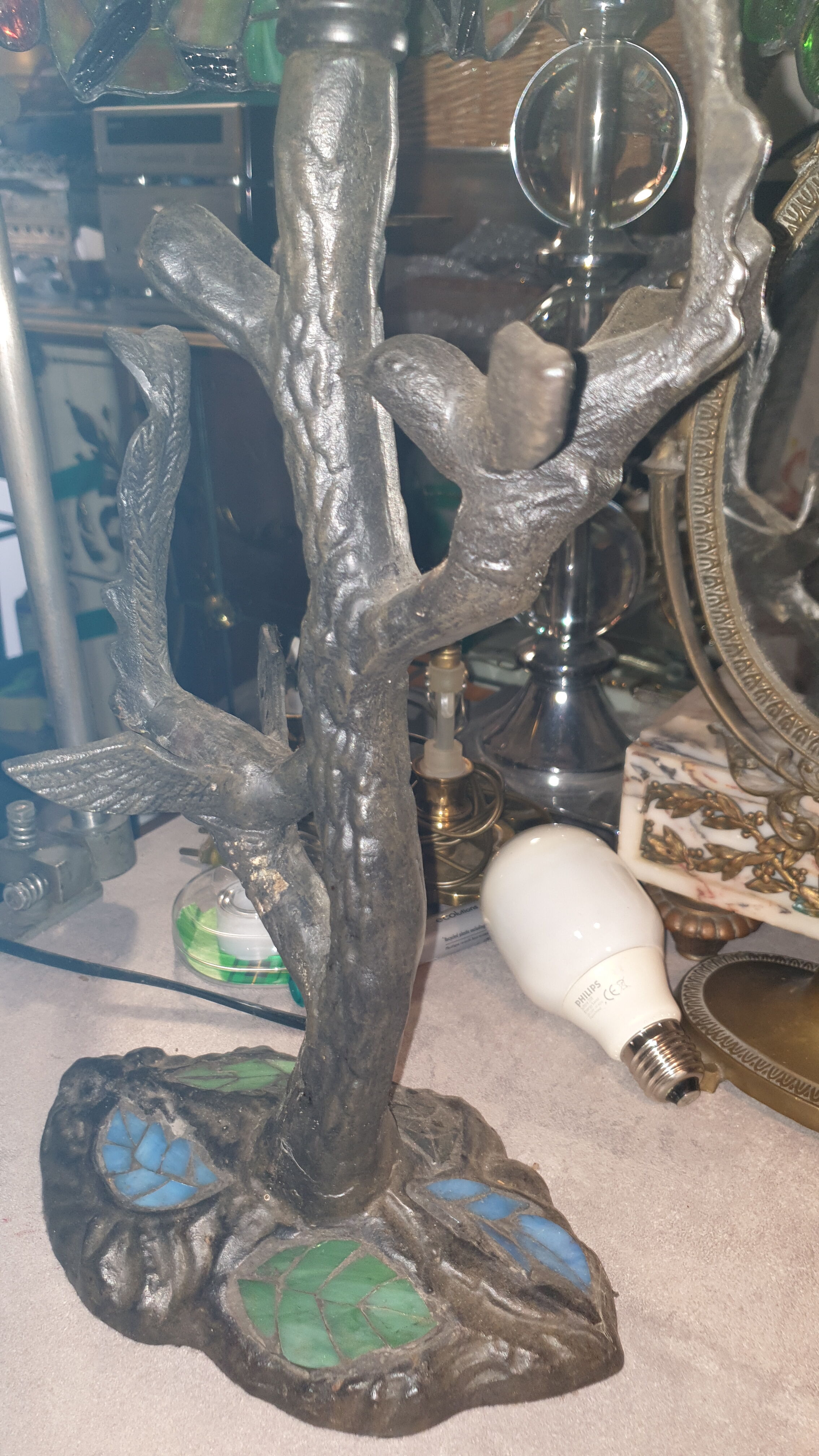 Stained glass lamp floral