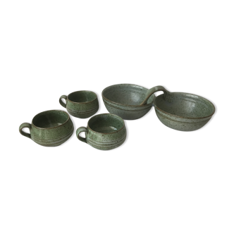 Lot de 3 tasses et double ramequin de présentation