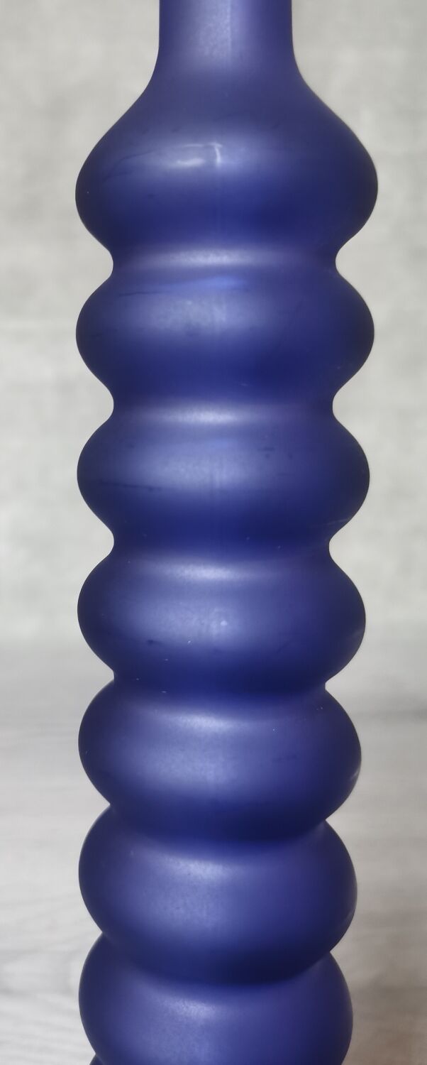 Corrugated glass soliflores