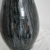 Accolay vase