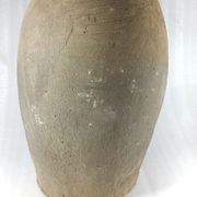 Old terracotta pot / grey jar
