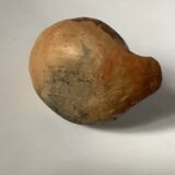 Poterie artisanale en forme de canard