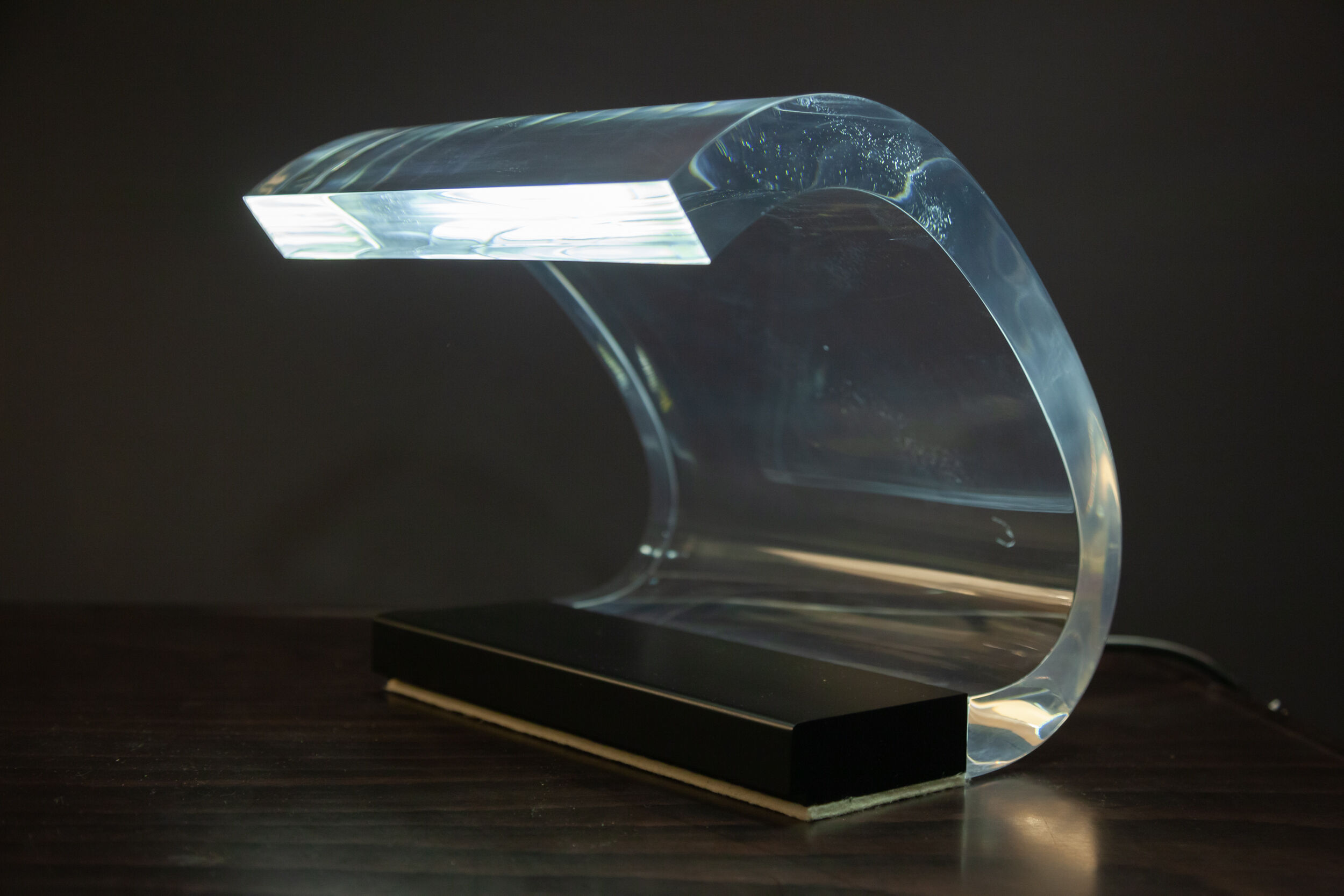 Joe Colombo's Acrilica lamp for Oluce