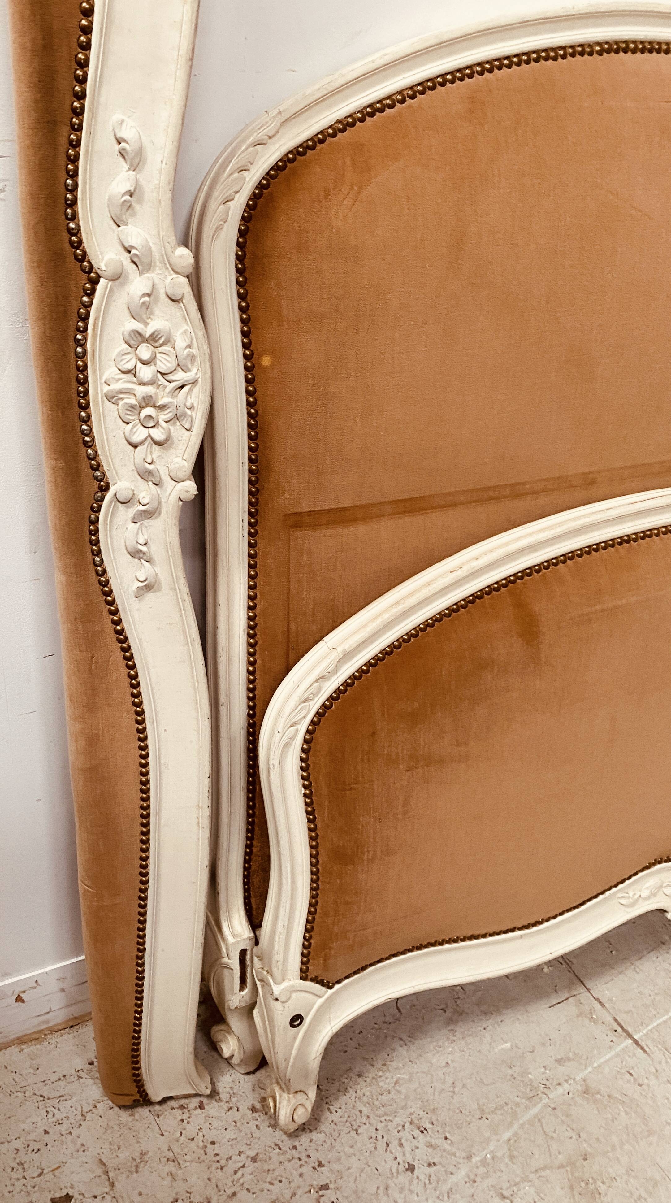Louis XV style bed in patinated hornbeam, 20th century.