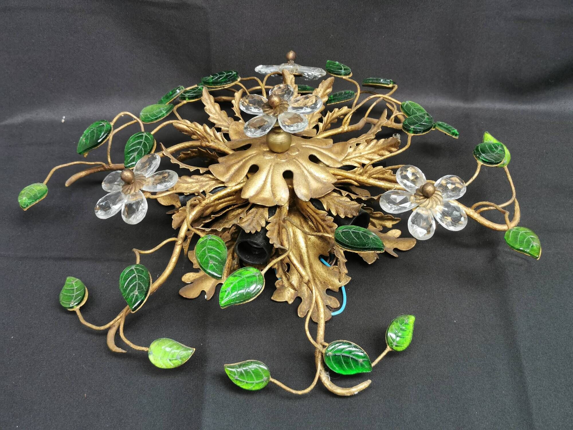 Vintage 70's ceiling light / wall lamp, gold metal leaves and glass flowers