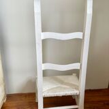 Chaise en bois paillée ancienne blanche