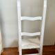 Chaise en bois paillée ancienne blanche