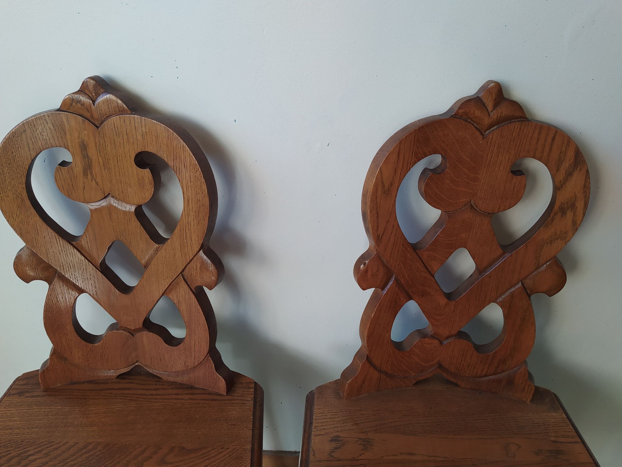 Pair of savoyard mountain chair carved wooden chalet