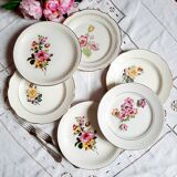 Assiettes plates dépareillées en liserets dorés