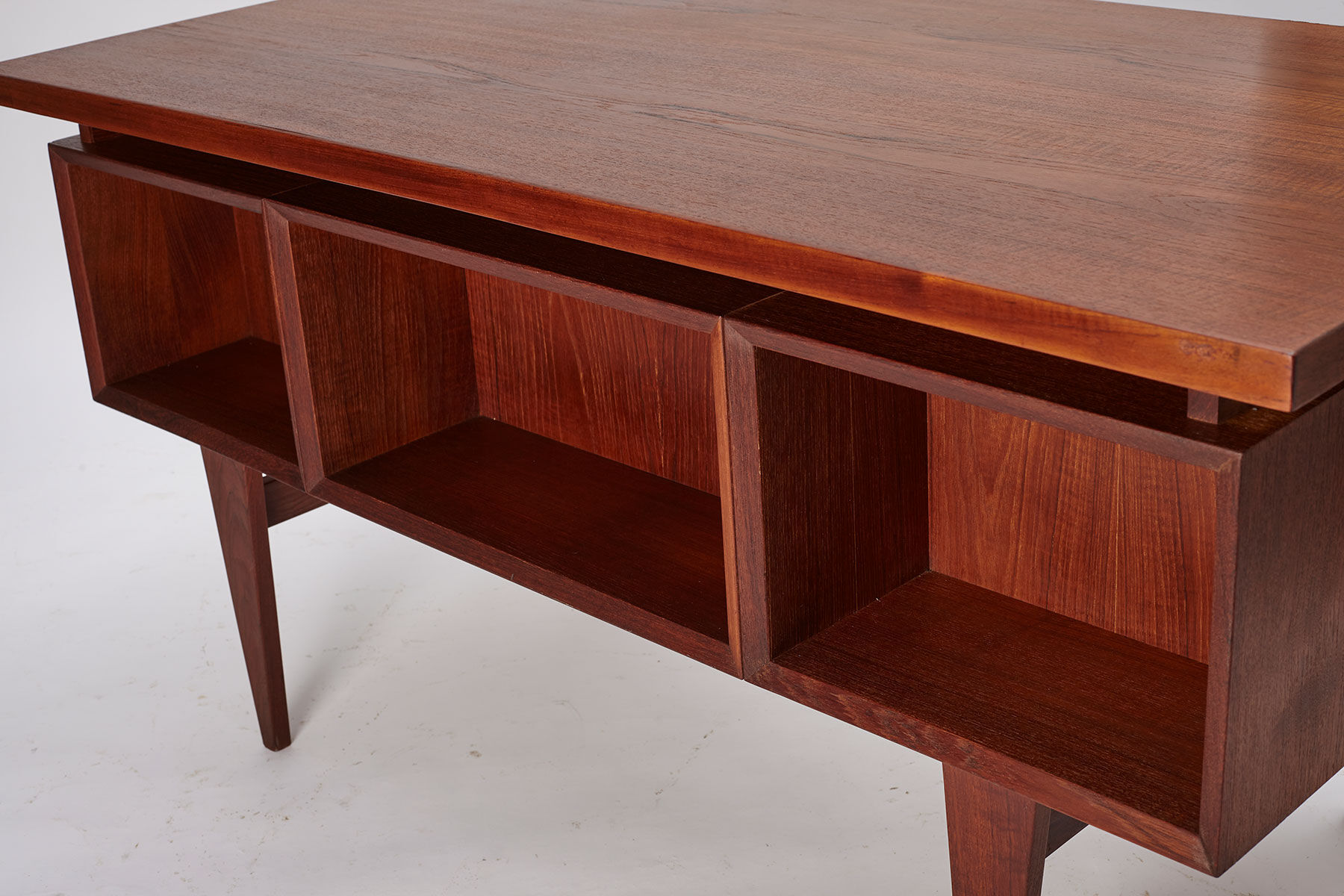 Bureau en teck du milieu du siècle, Danemark années 1960