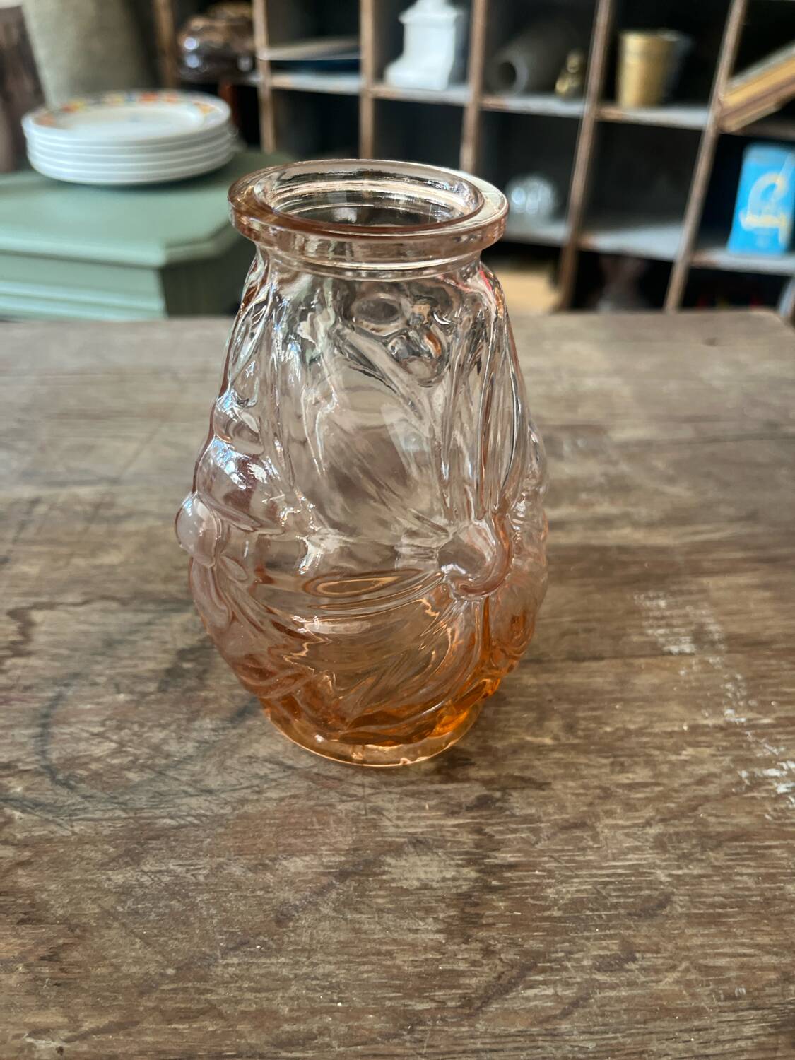 Pink chiseled glass vase