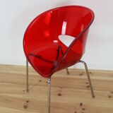 Sintesi Eye red plexiglass chair