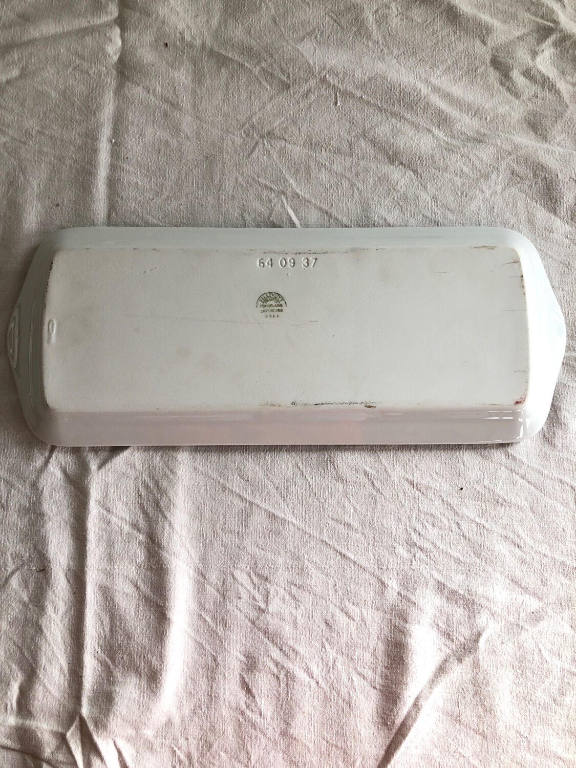 Vintage porcelain cake dish Pillivuyt France