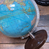 Globe world map vintage seventies Duplex