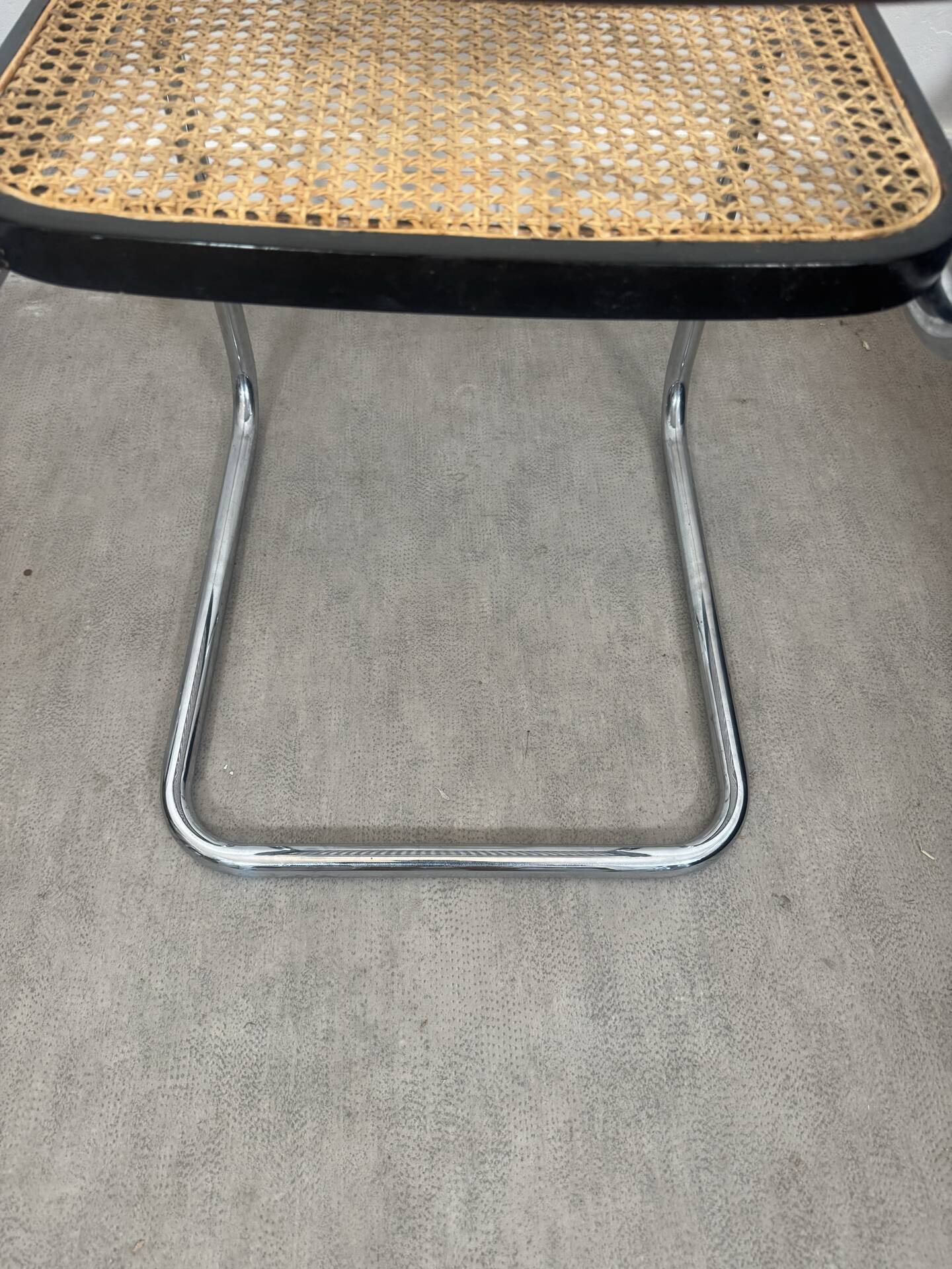 Black Cesca chair by Marcel Breuer B32 made in Italy.