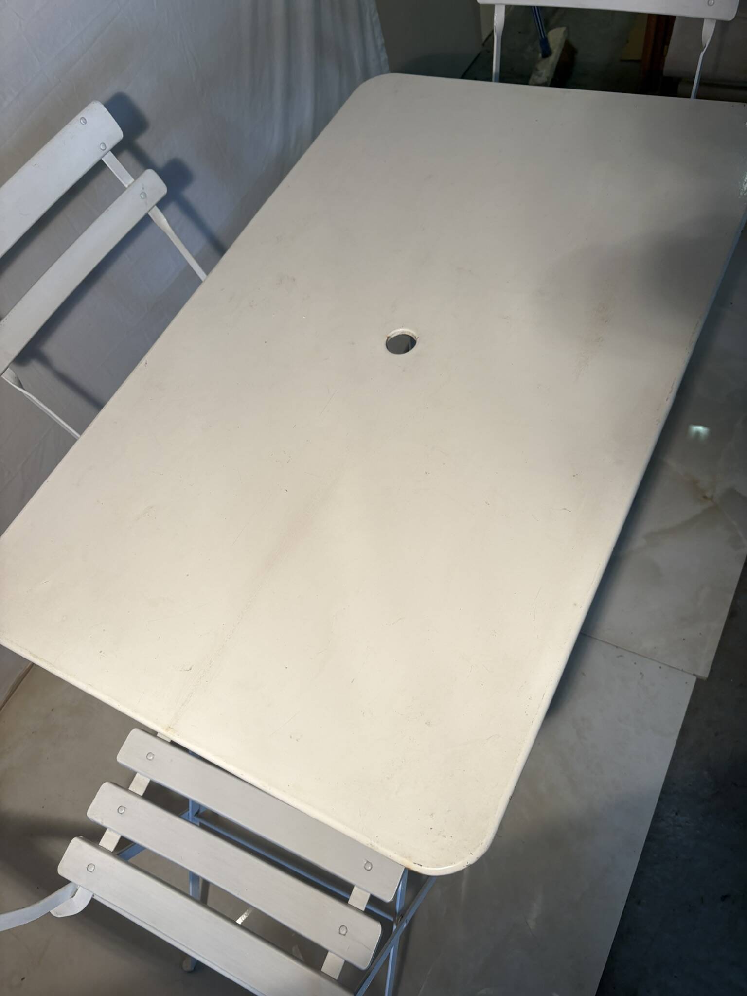 Bistro-style folding garden furniture set – table and 3 chairs