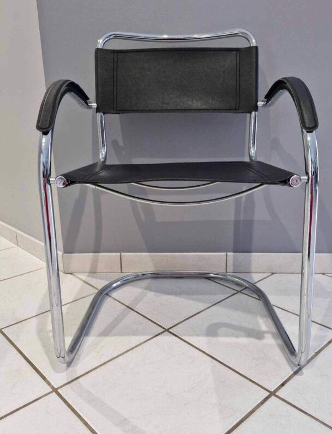 Set of 3 Cantilever armchairs, 1970s