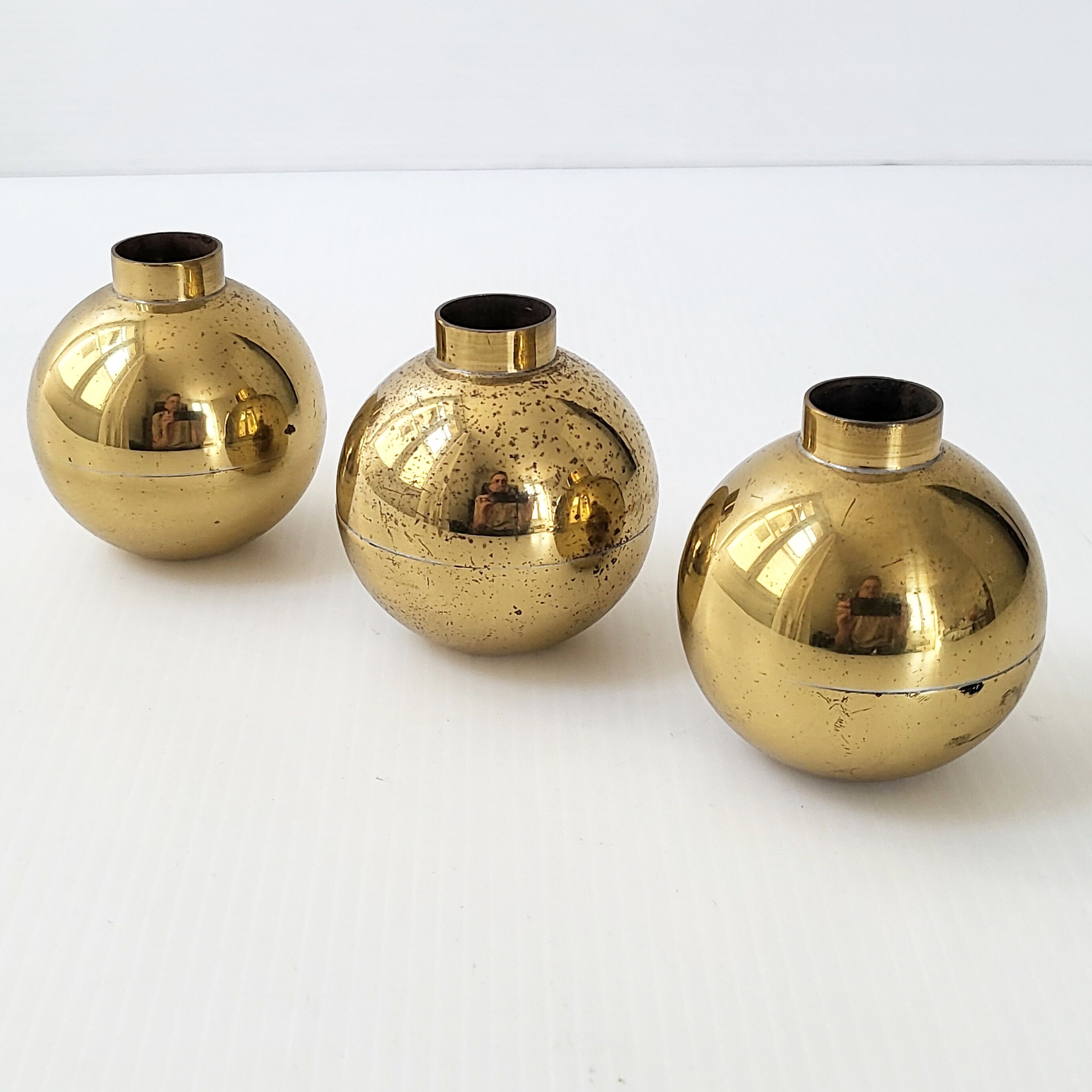 Suite of 3 candle holders in vintage solid brass 1950
