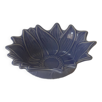 Appolia hollow dish in the shape of a sunflower