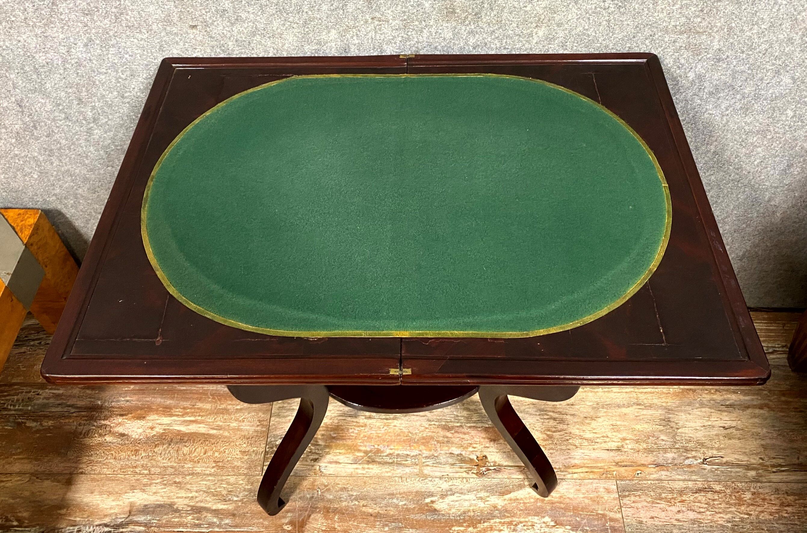 Empire era game table / Mahogany restoration circa 1810-1820