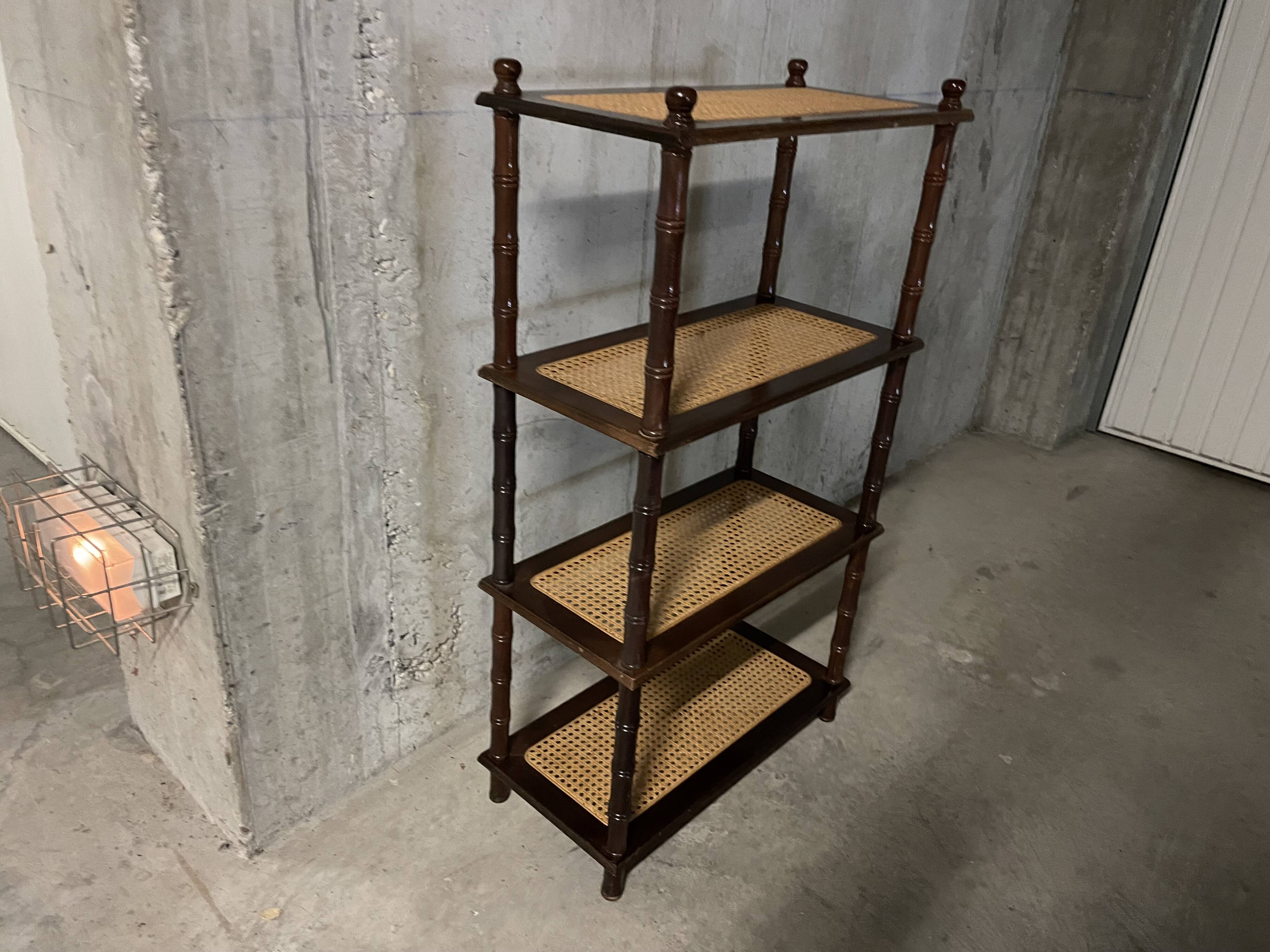 Etagère cannée