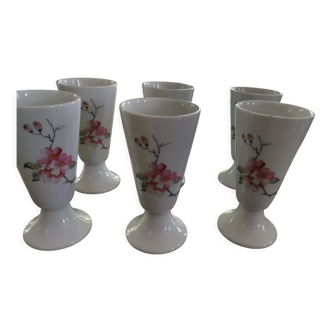 6 tasses hautes en porcelaine de Limoges