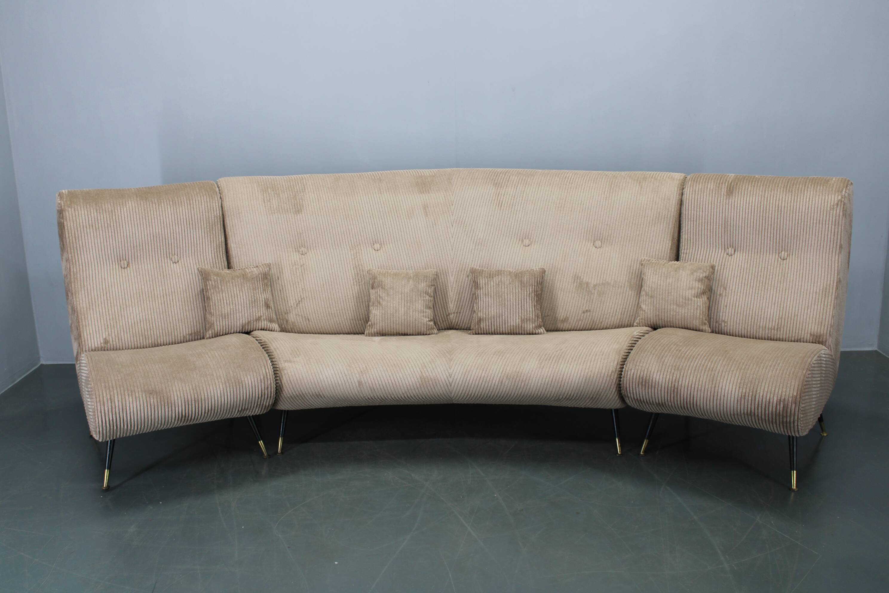 Gigi Radice for Minotti curved modular sofa, Italy, 1950s