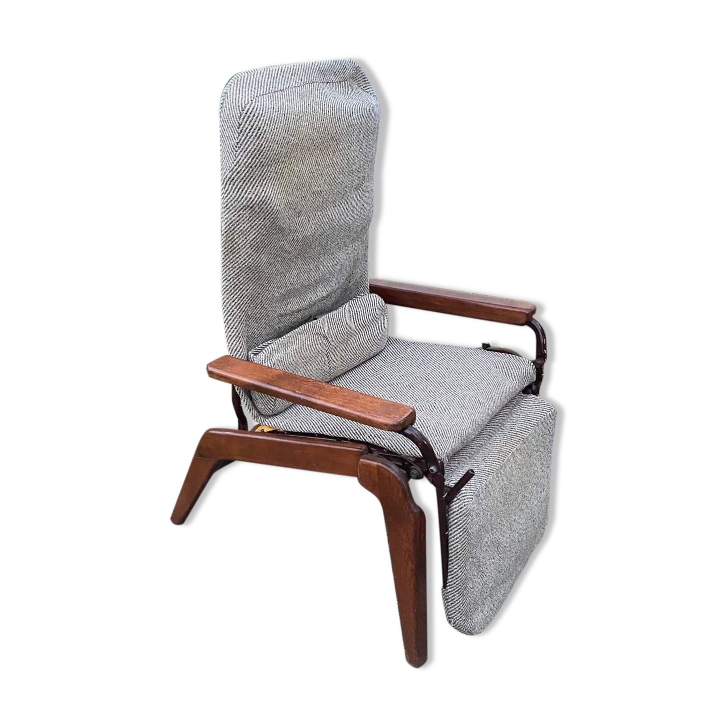 Scandinavian llama armchair foot vintage compass
