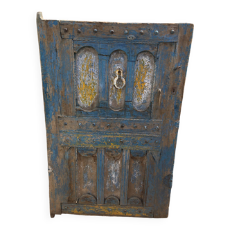 Ancienne porte berbère en bois vintage authentique - maroc