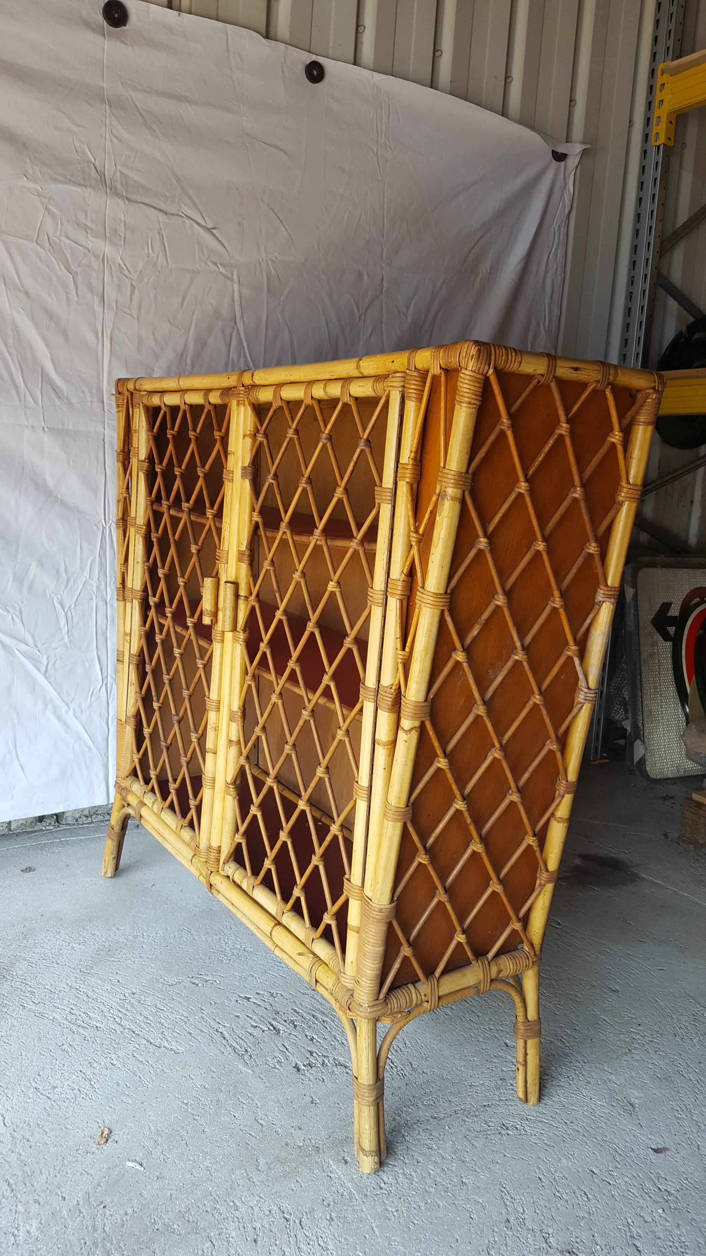 Buffet wicker years 60