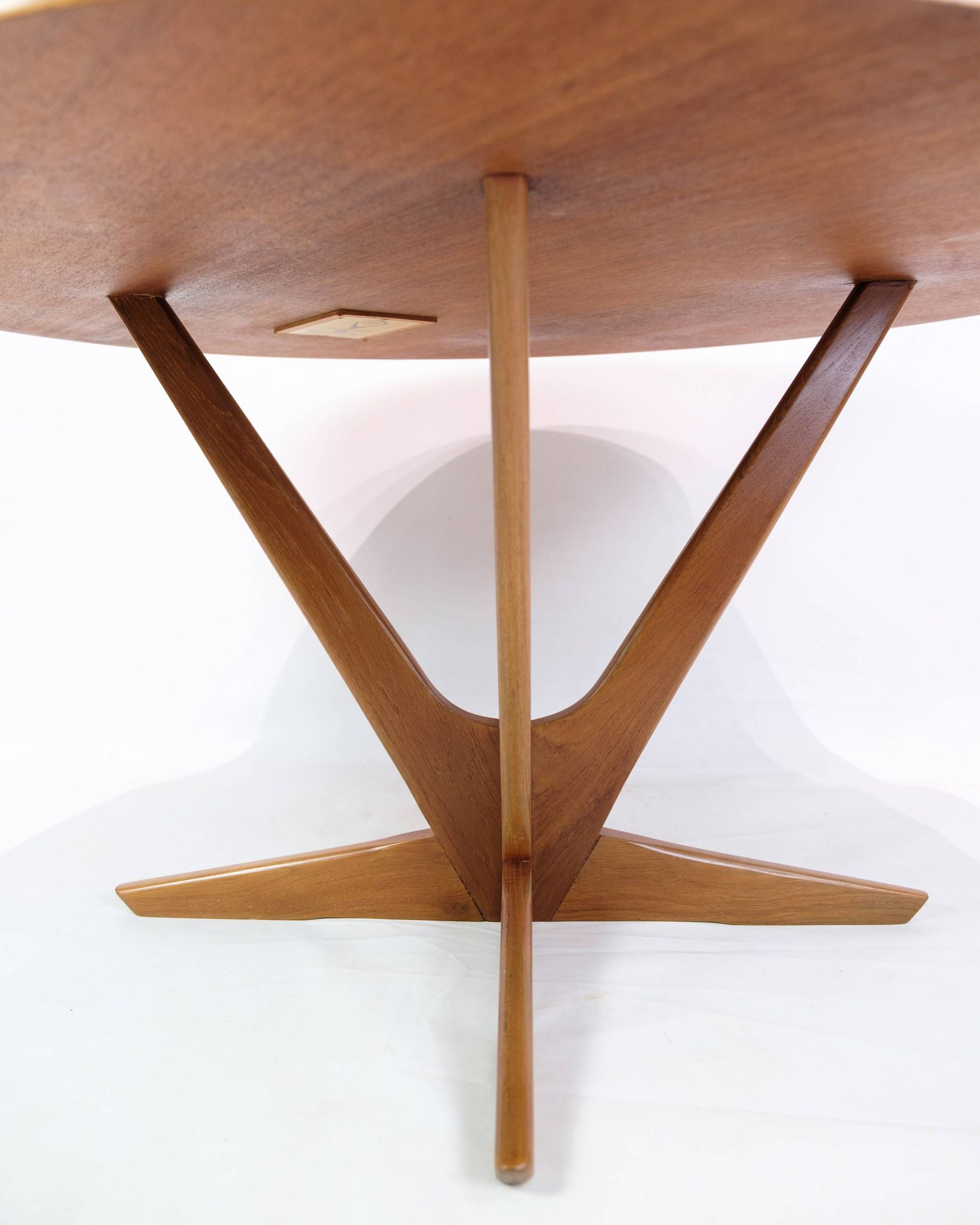 Coffee table – Round – Teak – Holger Georg Jensen – Kubus – 1960s