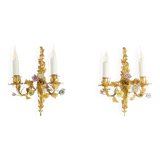 Paire d’appliques en bronze et à décor de fleurs. Circa 1880.