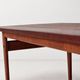 Table basse extensible en teck danois modèle PJ 56B par Grete Jalk, années 1960.