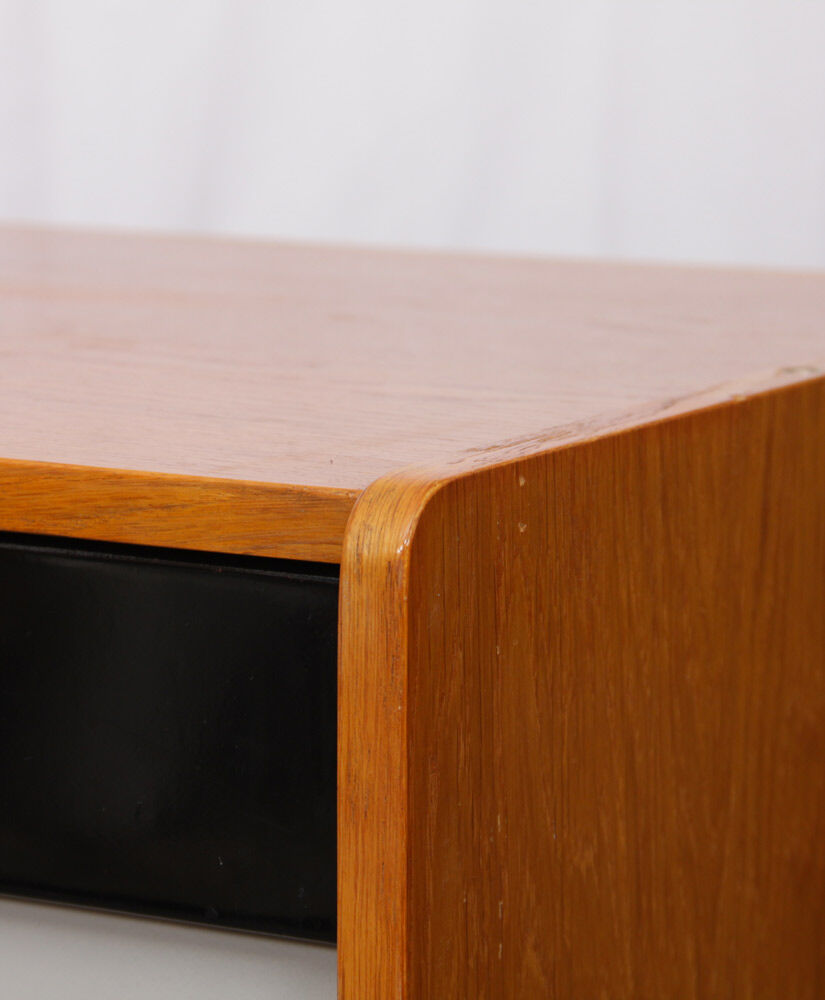 Commode tchèque colorée par Jiri Jiroutek 1960