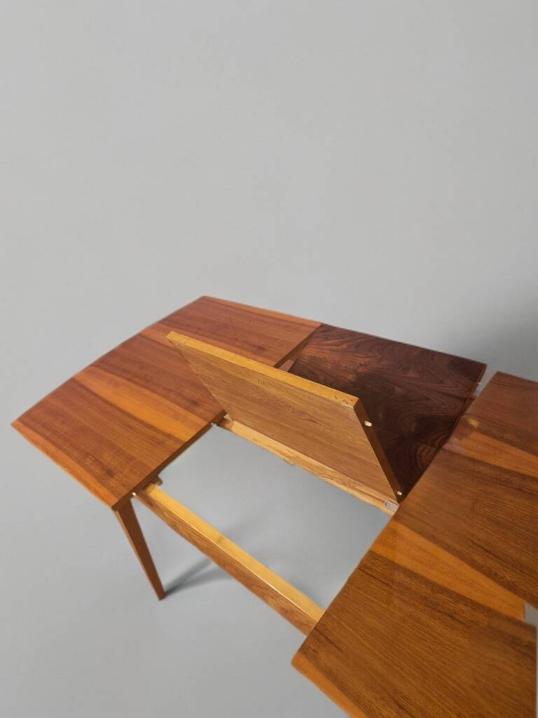 Dining room set, extendable table and 4 chairs, Czech vintage 19.