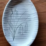 Pair of Niderviller kitten-patterned bowls