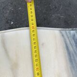 Table basse en laiton doré avec plateau en onyx